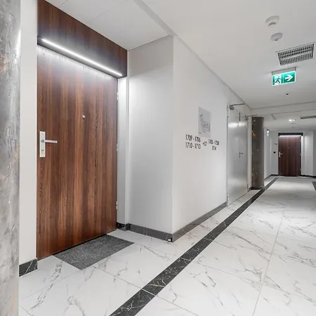 Appartamento Margi Velvet 13th Floor Led Ceiling Bath Pool *